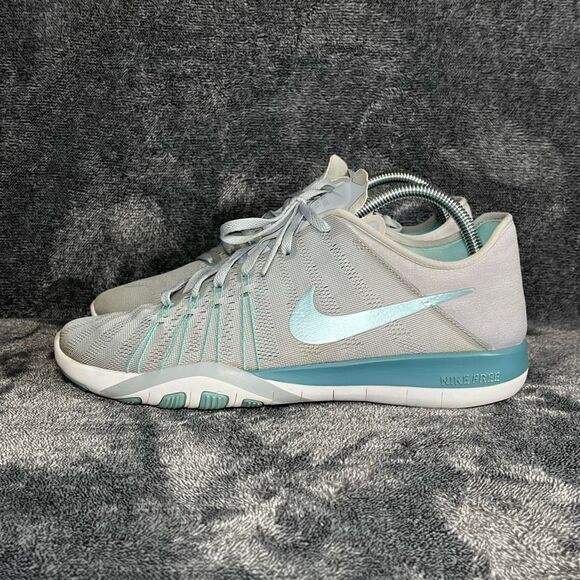 Nike Shoes - Nike Women’s Free TR 6 Grey Running Shies Sneakers - Size 10